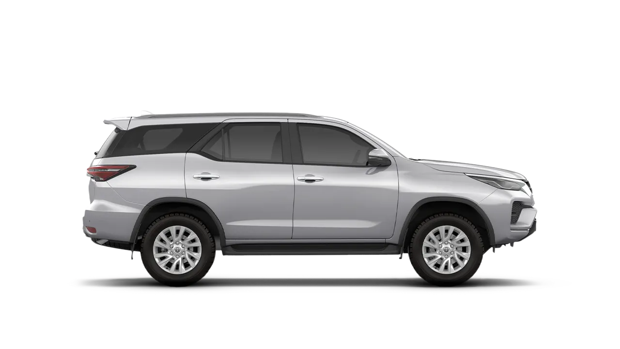 Fortuner 2.4 V 4x2 AT Silver Metallic