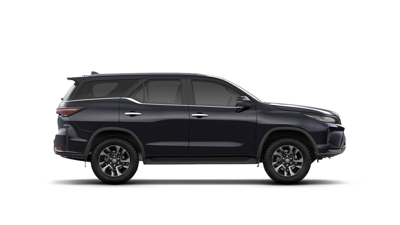 Fortuner 2.8 Q 4x2 AT Sparkling Black Pearl Crystal Shine