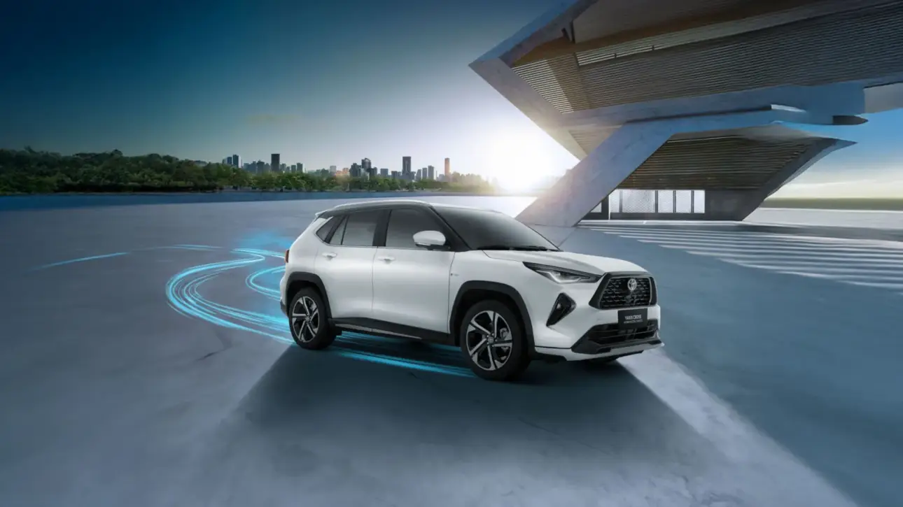 YARIS CROSS